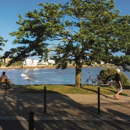 Au Calme, Proche Casino Et Plage Royan